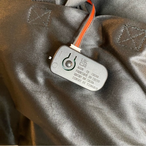 New Disney Marvel Avengers Black Panther Light-Up Costume for Kids 11-12 - Picture 8 of 13